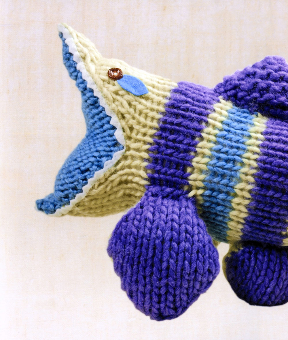 knitteddinosaurs_p31.jpg