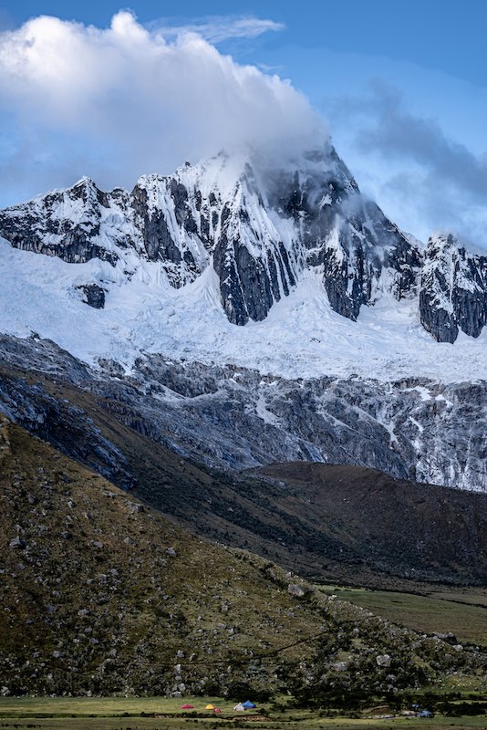 Amerling x 2 - Santa Cruz Trek, Huaraz - Taulliraju.jpg