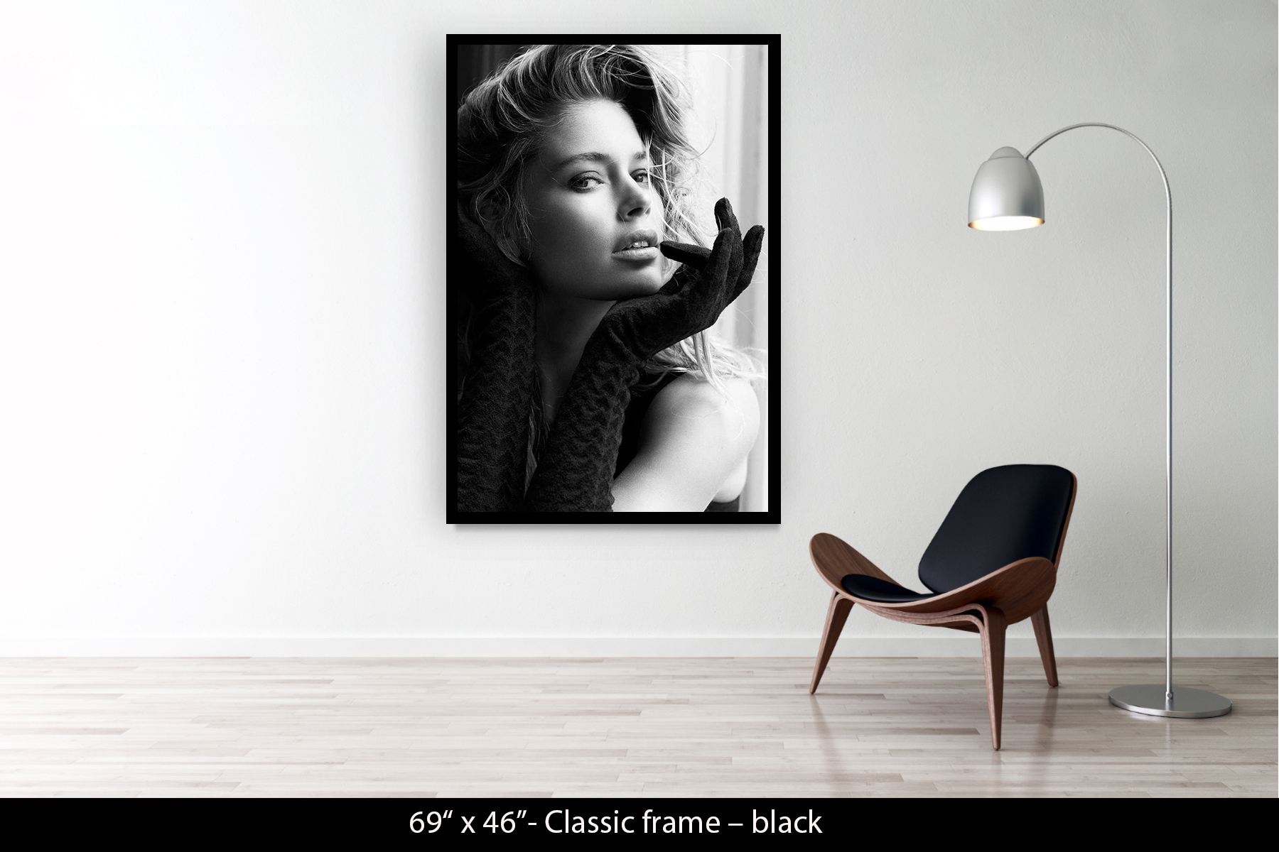 69"x46" | Classic Frame Black