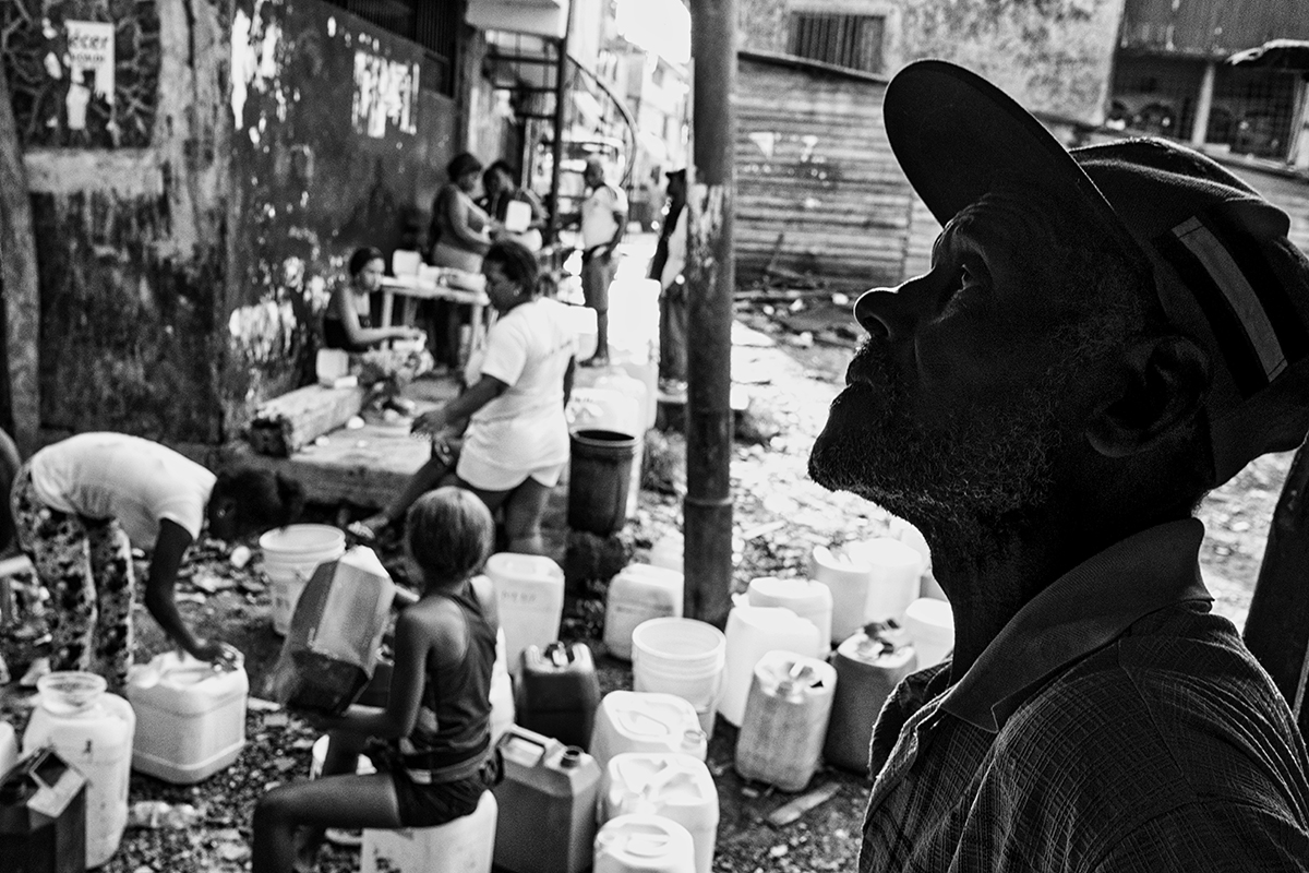 victorraison _ buenaventura _ watershortage.jpg