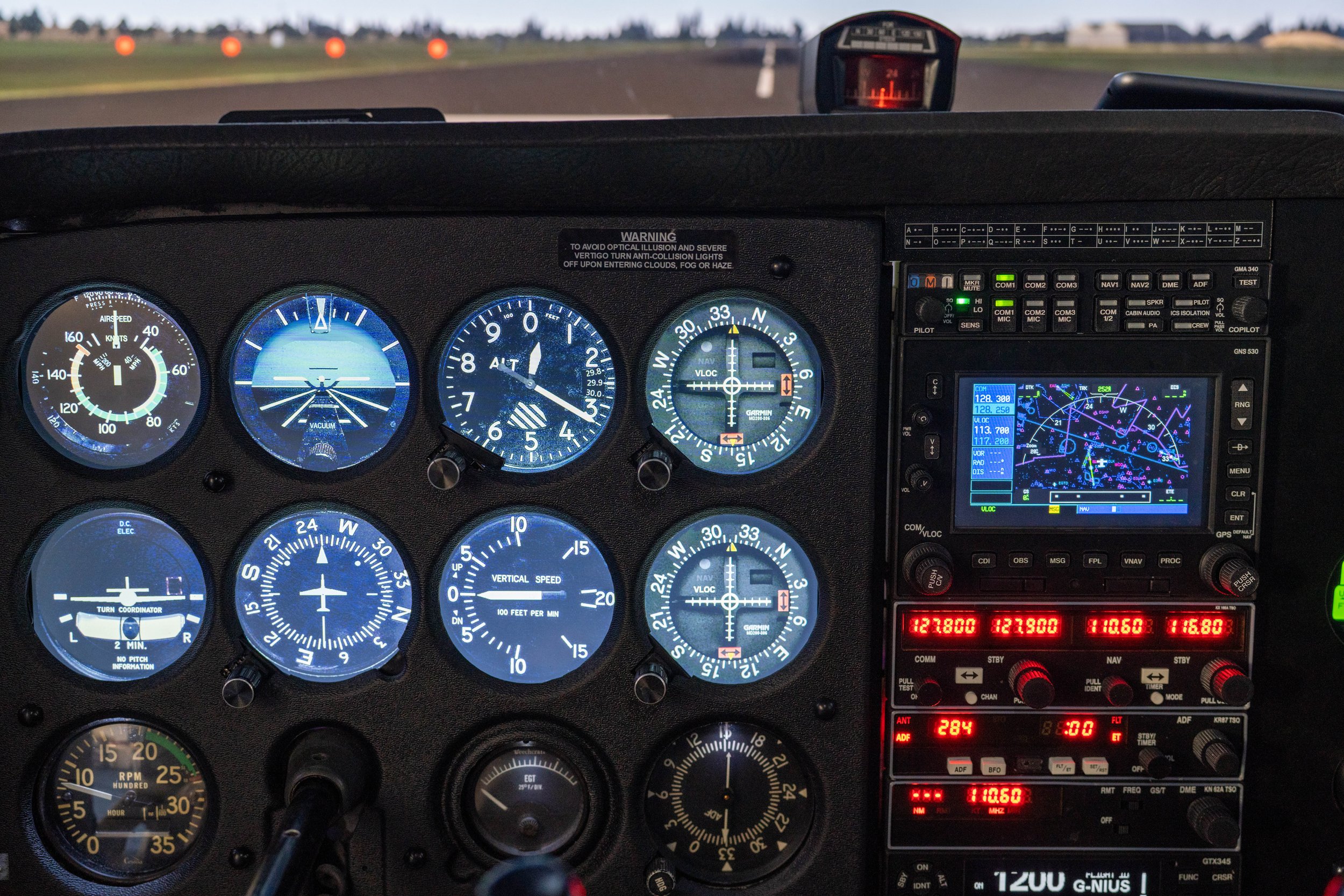  The instrument panel of our Cessna 152 (backlit) 