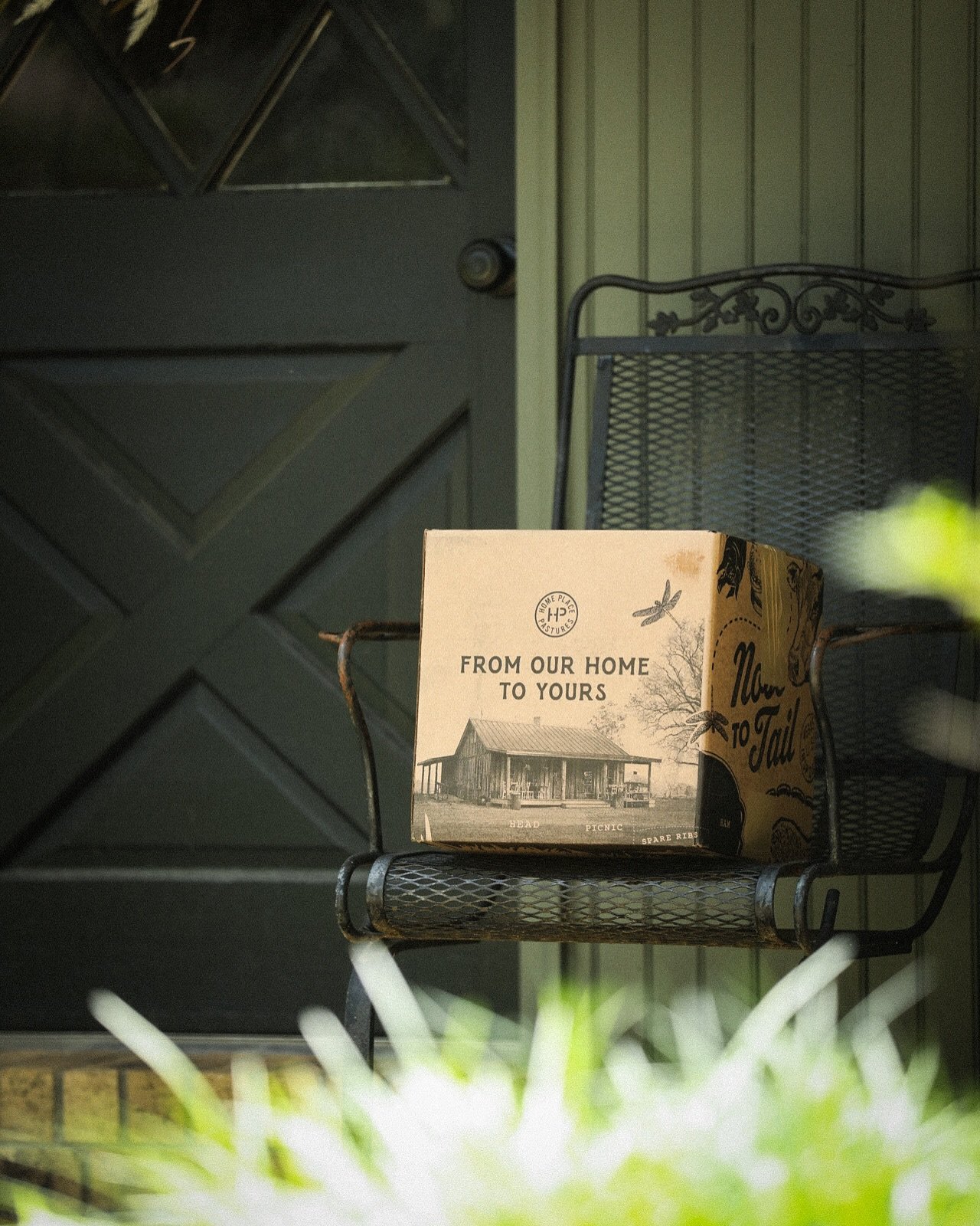 All is right with the world on delivery day!

@homeplacepastures makes it convenient, ethical and clean.

So grateful to have a quality farm right in our backyard!

Use DEEPRIVER at checkout! 

#homeplacepastures