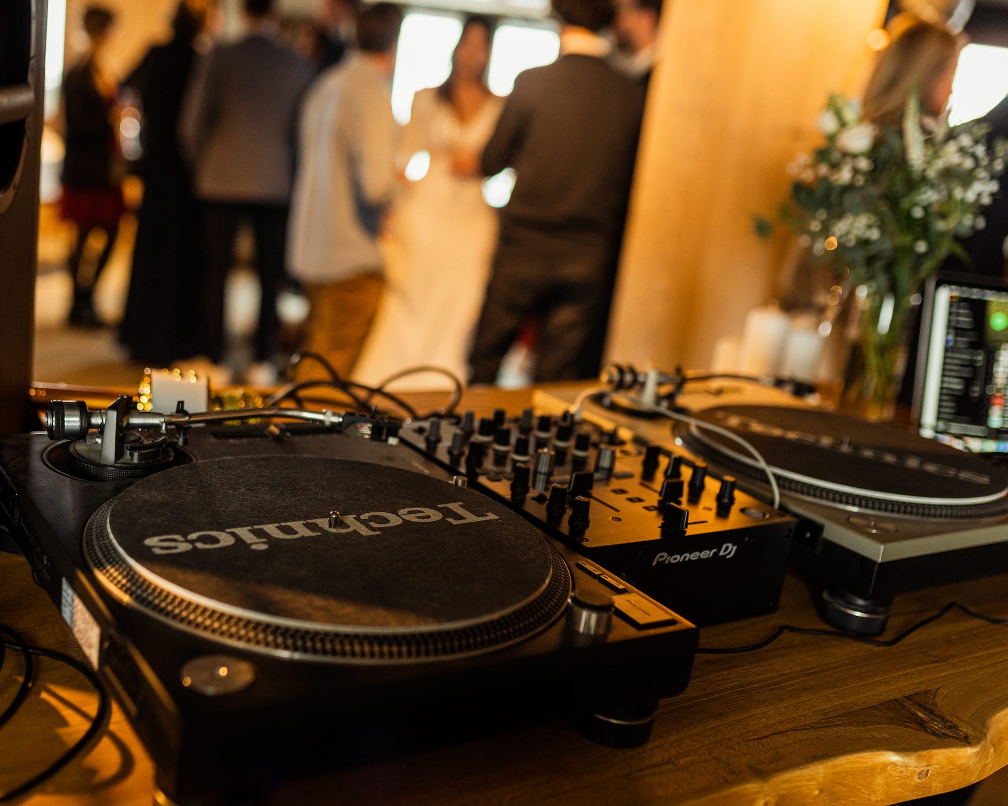 1647_restaurant-mariage_la-clusaz_C&B 16.jpeg