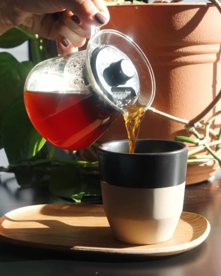 THANKSGIVING HOURS // 7AM-1PM 
back to normal hours Friday

Come hang out with us Thanksgiving morning, we love being your favorite neighborhood coffee shop!